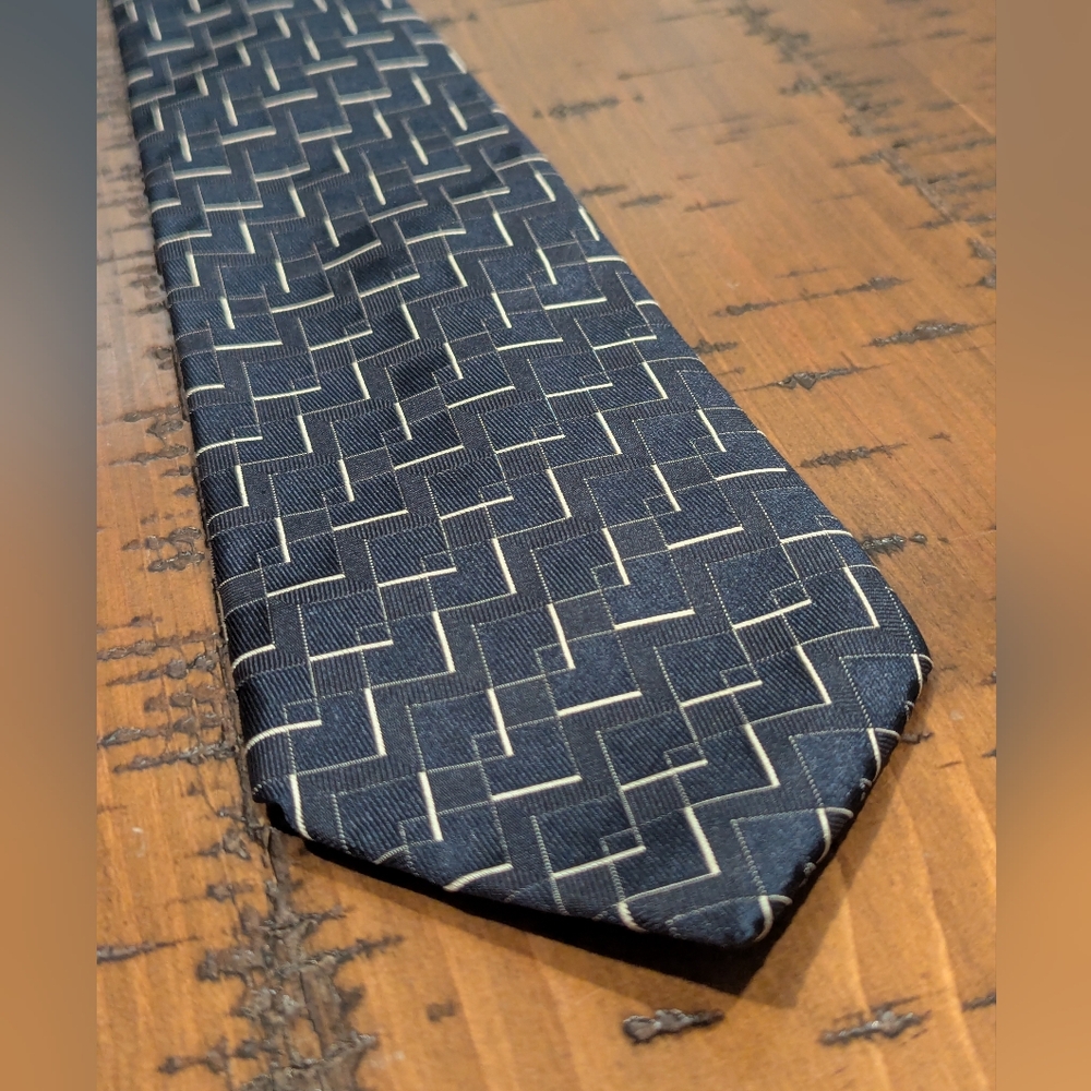 Ralph Lauren Purple Label 100% Silk Tie